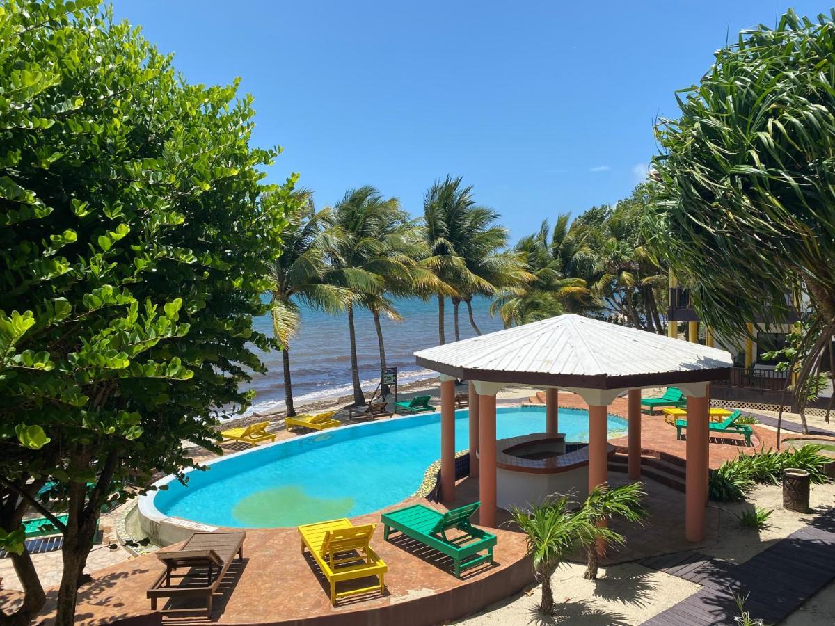 Tranquility Beach Suites Placencia 外观 照片