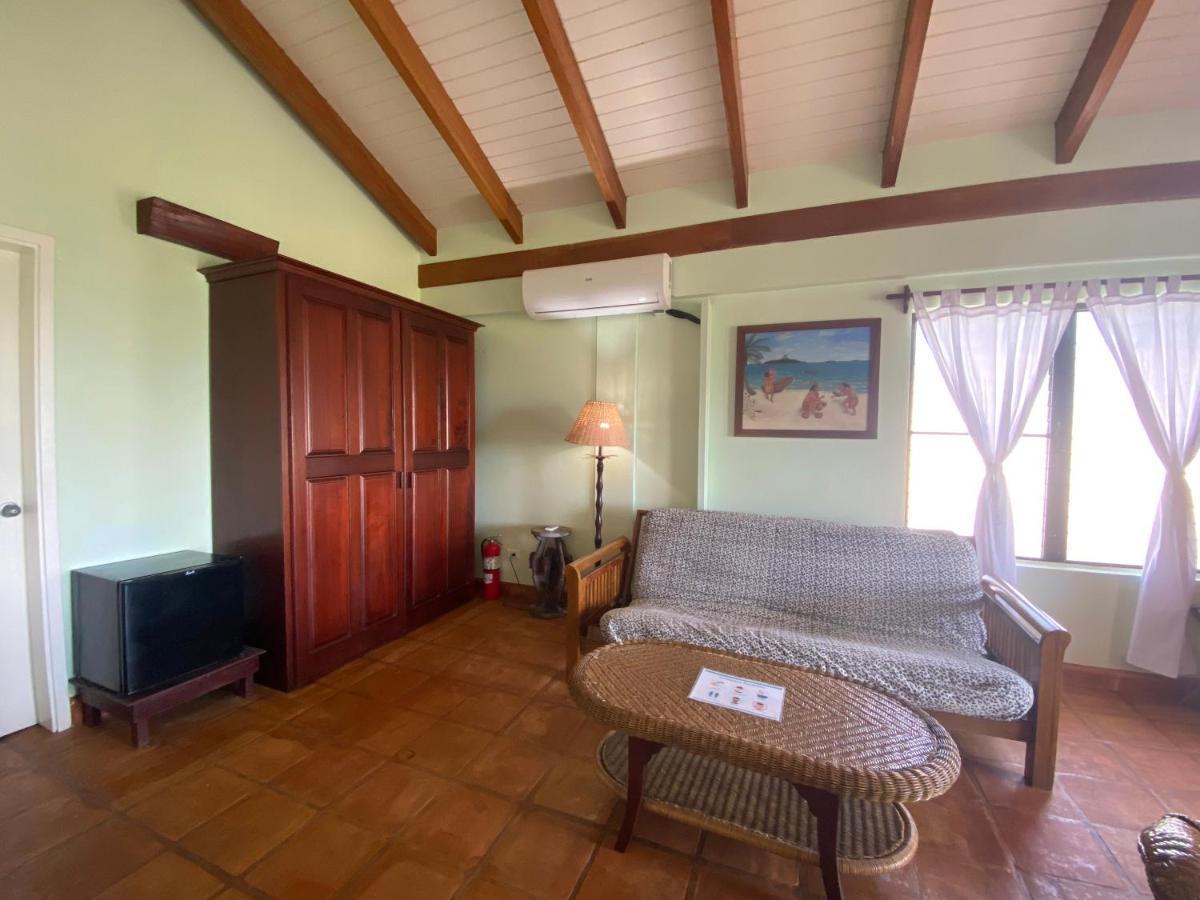 Tranquility Beach Suites Placencia 外观 照片