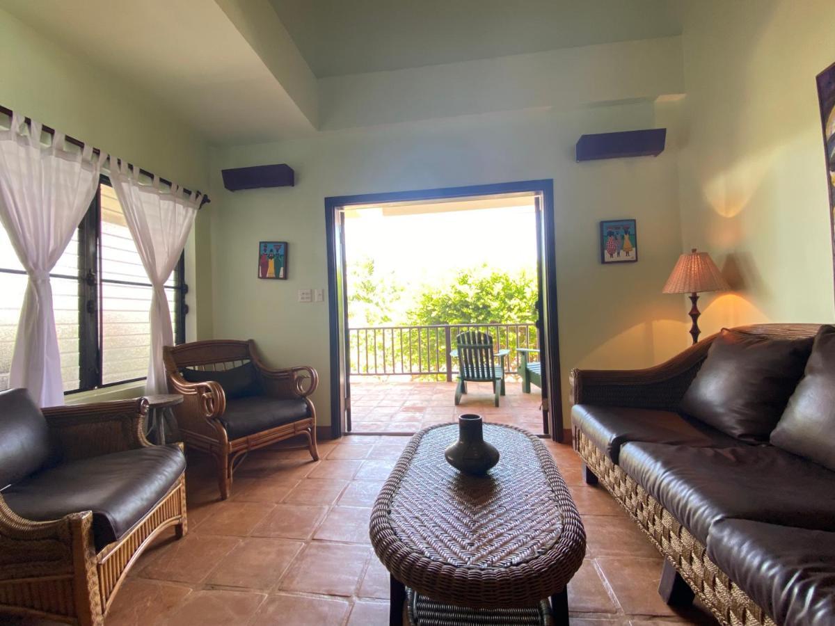 Tranquility Beach Suites Placencia 外观 照片