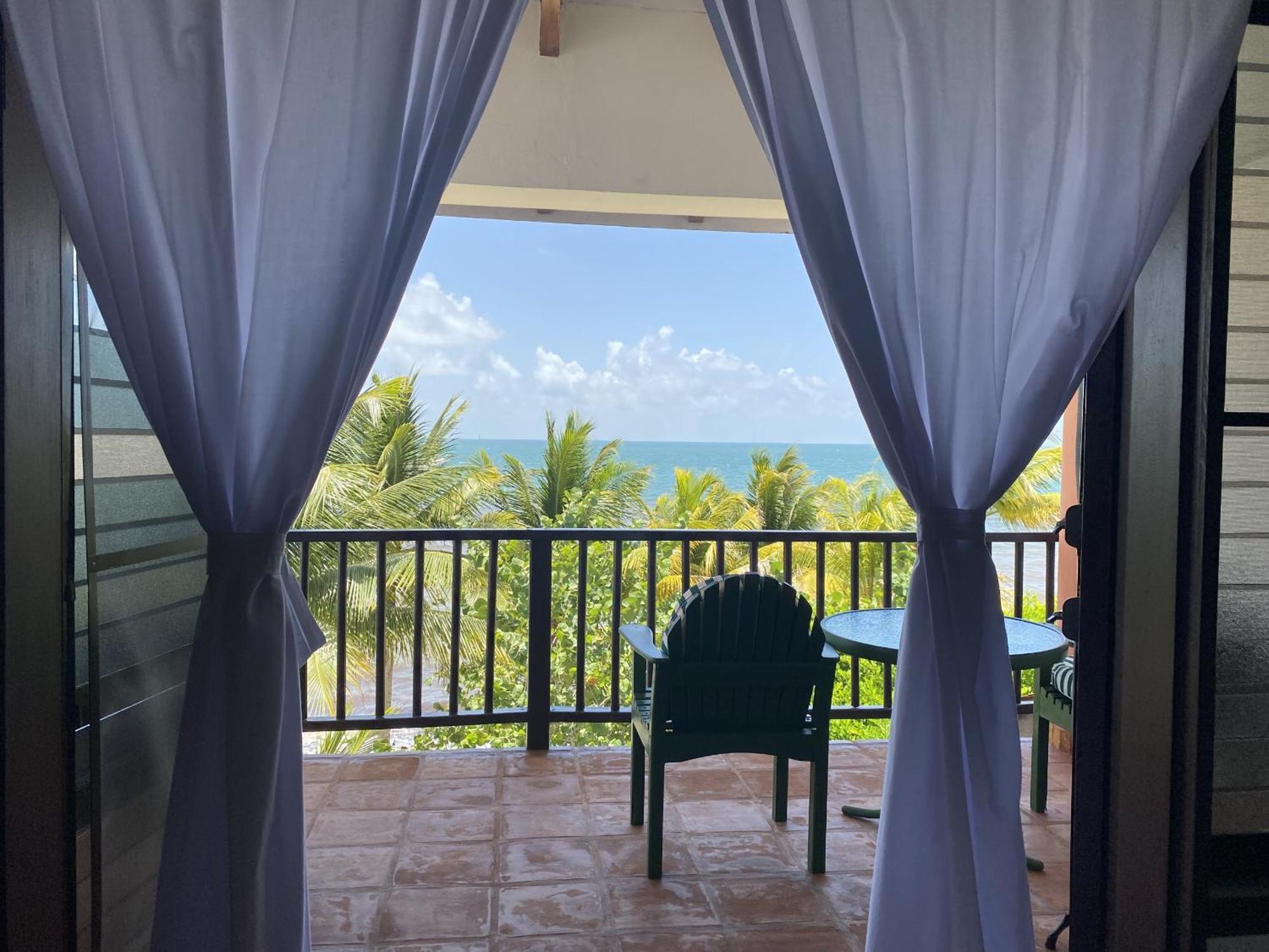 Tranquility Beach Suites Placencia 客房 照片